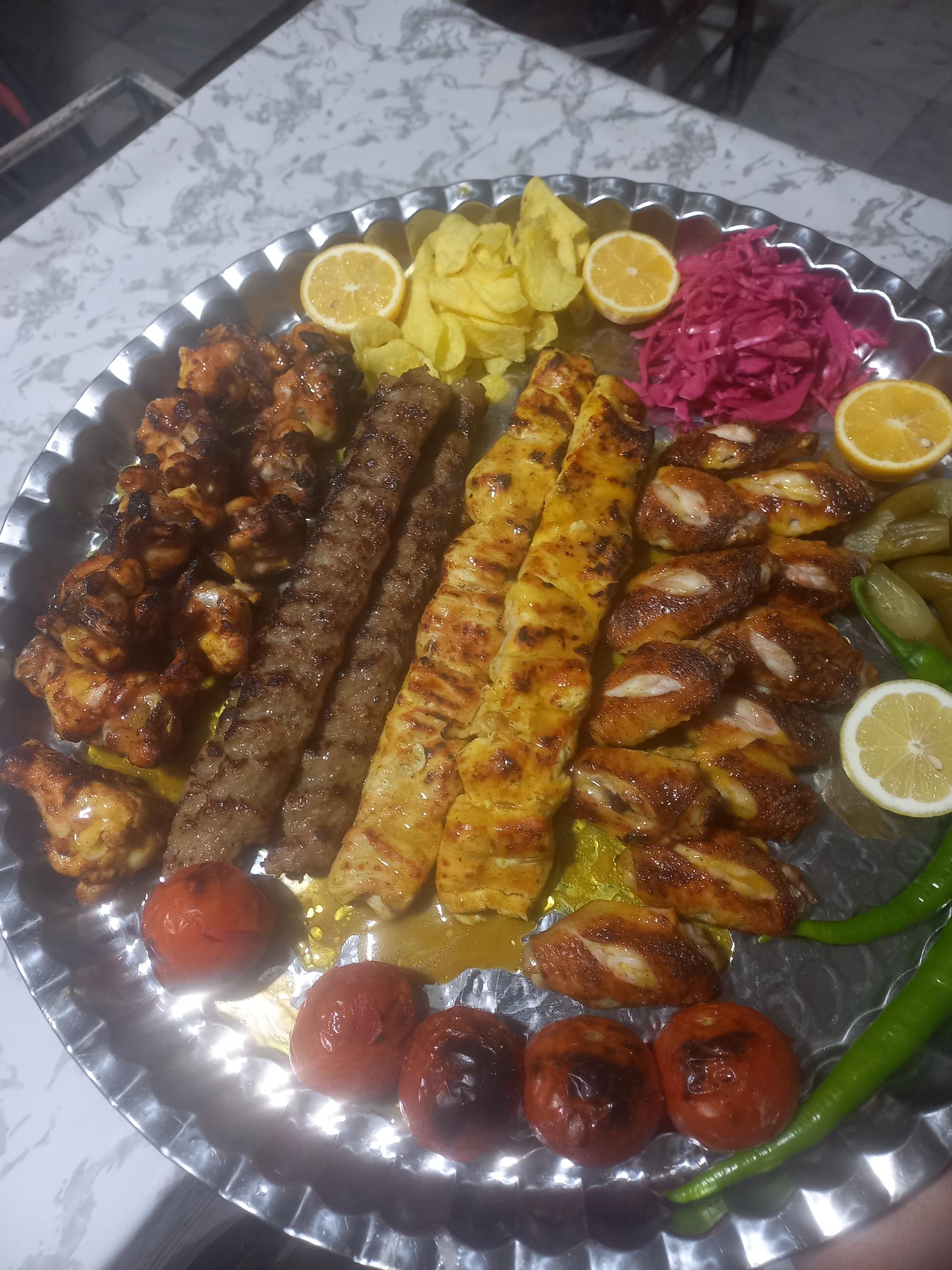 عکس تالار پذیرایی باغ وصال