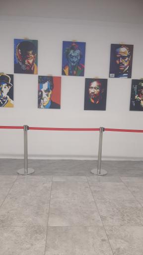 عکس پردیس سینمایی اصفهان مال 