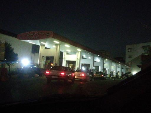 عکس پمپ گاز CNG