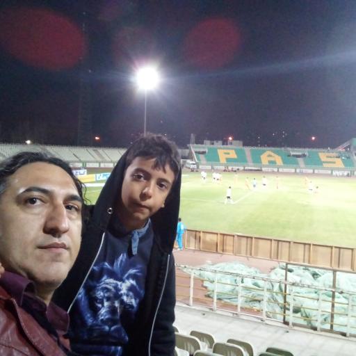 استادیوم دستگردی