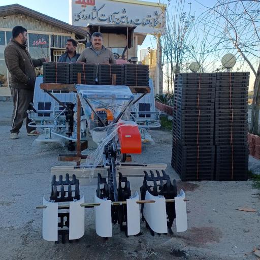 عکس فروشگاه ماشین آلات کشاورزی سید