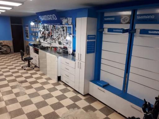 عکس مرکز تخصصی تعمیرات دوچرخه نیک منش