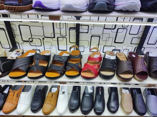 عکس فروشگاه کفش حس زیباش