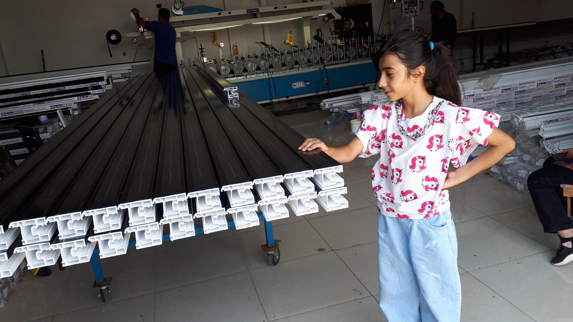 عکس رنگ و لمینت اسپاکو 