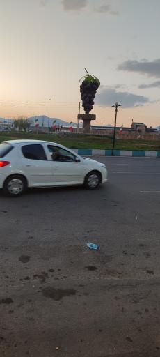 عکس میدان تاک