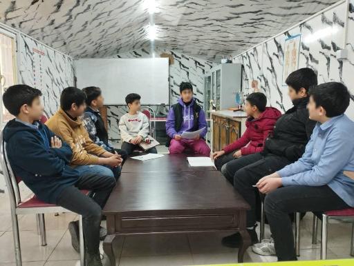 دبیرستان پسرانه نادری متوسطه اول