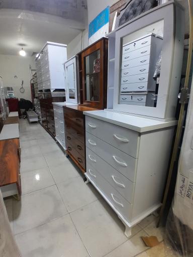 عکس فروشگاه حسام