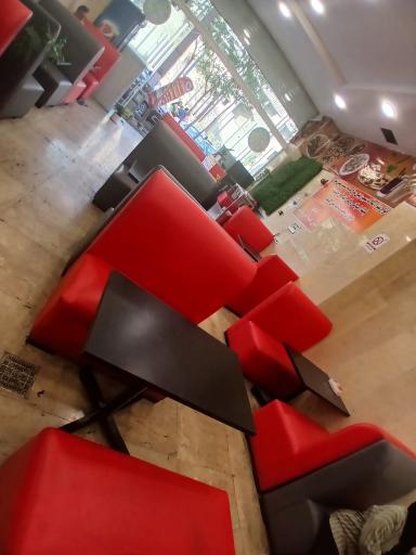 عکس پیتزا سلف سرویس پارس