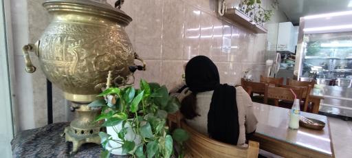 عکس رستوران سنتی گیشنیز