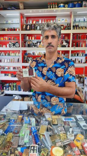 عکس فروشگاه فندک و سیگار کلات زاده