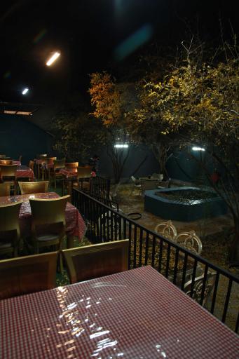 عکس کافه قمی ها