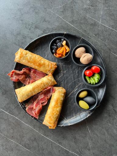 عکس فود لانژ ۳۶۵