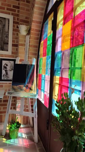 عکس گالری نقاشی سمیرا عباسی