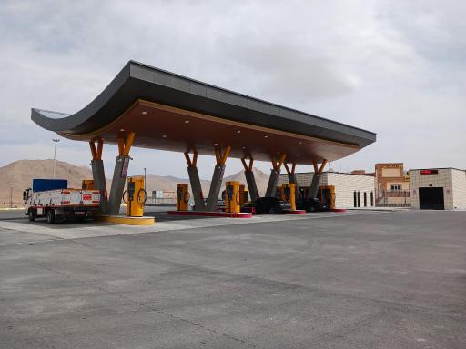 عکس جایگاه پردیس (بنزین و گازوئیل)