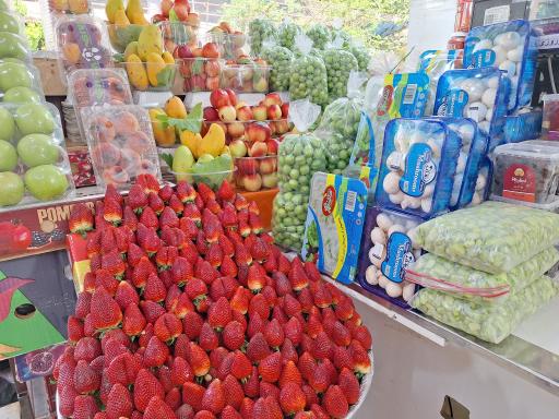 عکس هایپر میوه گلستان 