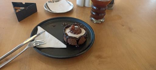 عکس کافه بام لوتوس