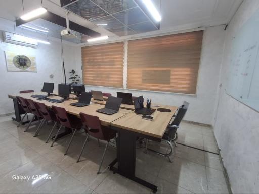 آموزشگاه کامپیوتر هوش مصنوعی