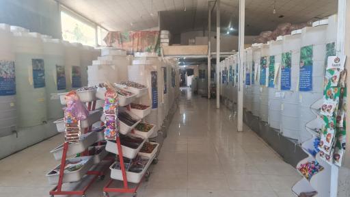 عکس کارگاه و فروشگاه عرقیات گلبرگ اصلی