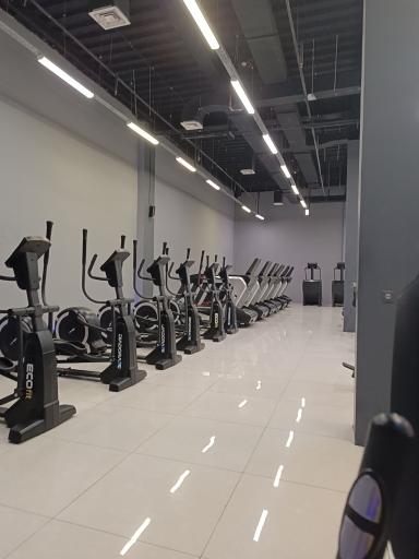 عکس باشگاه اوورال ۳ علی تبریزی