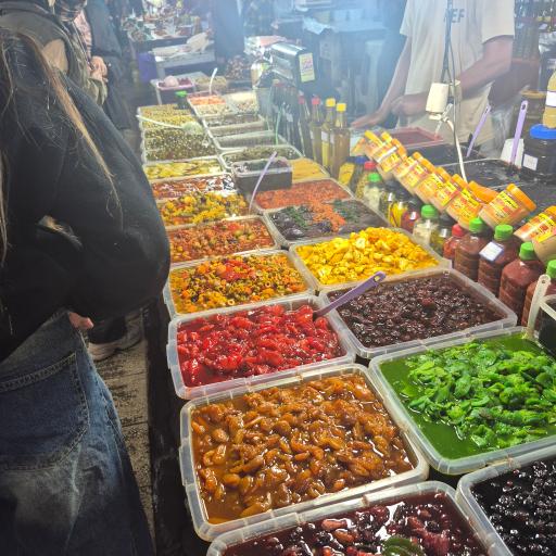 عکس بازار روز سنتی امام