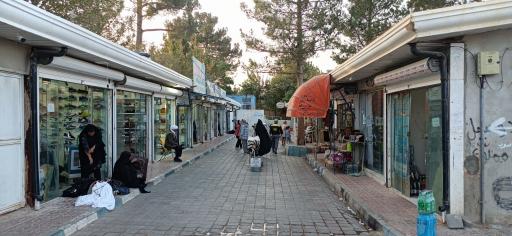 عکس بازارچه پایانه شهرداری تایباد