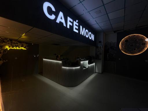 عکس کافه مون