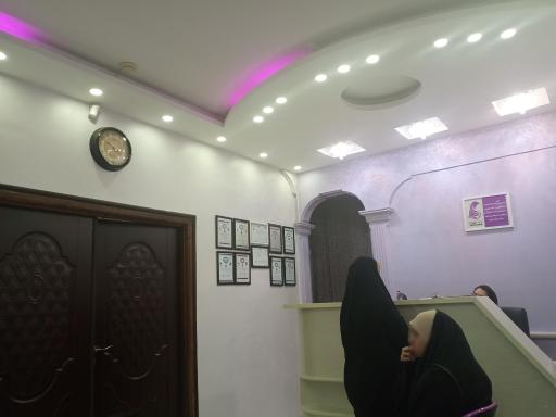 عکس کلینیک دندانپزشکی تخصصی پارمیس