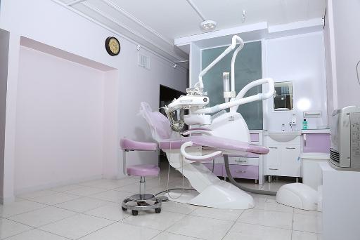 عکس کلینیک دندانپزشکی تخصصی پارمیس