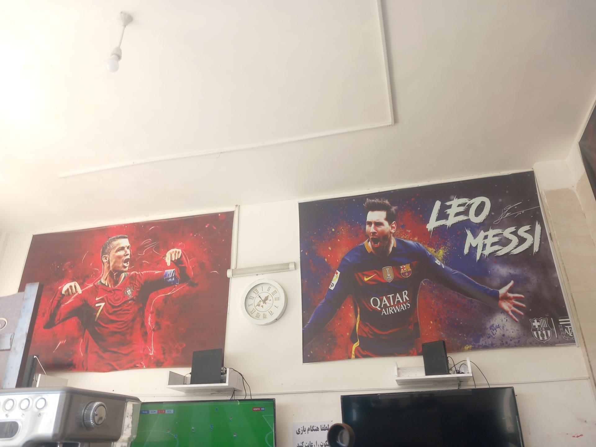 عکس گیم سنتر لئو