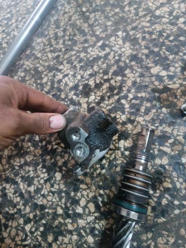 عکس هیدرولیک و جلوبندی حسامی فر