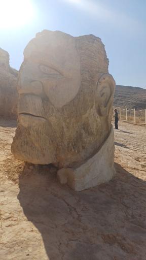 عکس غار سنگ شکن