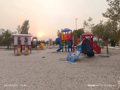 عکس پارک 22 بهمن بستک