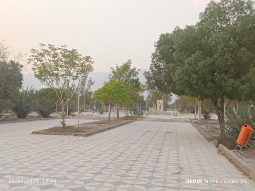 عکس پارک 22 بهمن بستک