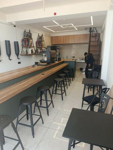 عکس الی کافه