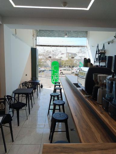 عکس الی کافه