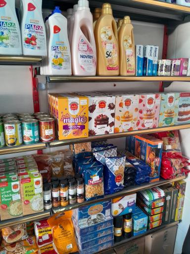 عکس ارزانسرای مواد غذایی آرین