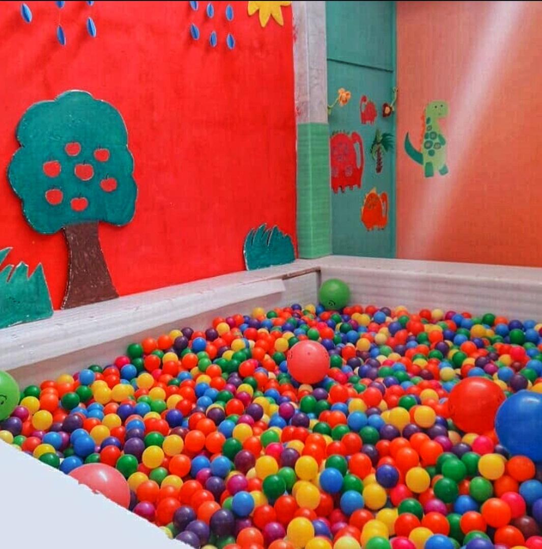 عکس کودکستان پریشاد