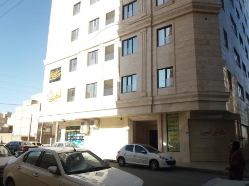 عکس مجتمع مسکونی امین