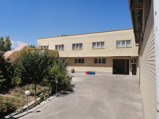 عکس گروه تولیدی صنعتی کفش کمپ 