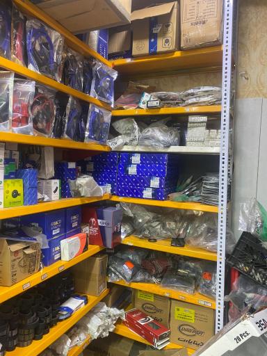 عکس فروشگاه لوازم یدکی  خودرو ساپورت یدک 