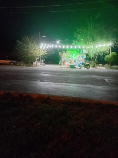 عکس دکه سرچشمه