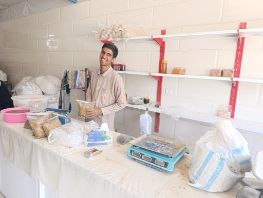 عکس تولیدی قوتوکرمان 