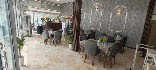 عکس رستوران برکت