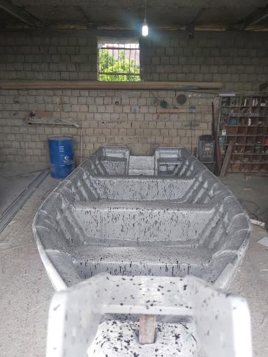 عکس قایق سازی حمید