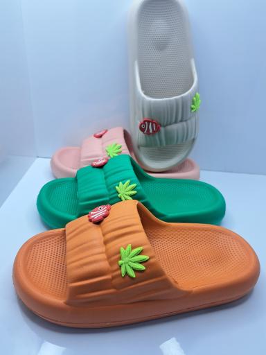 عکس پخش عمده دمپایی رویال