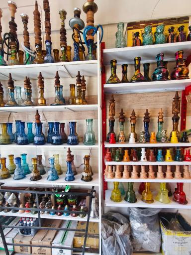 عکس دخانیات محل 