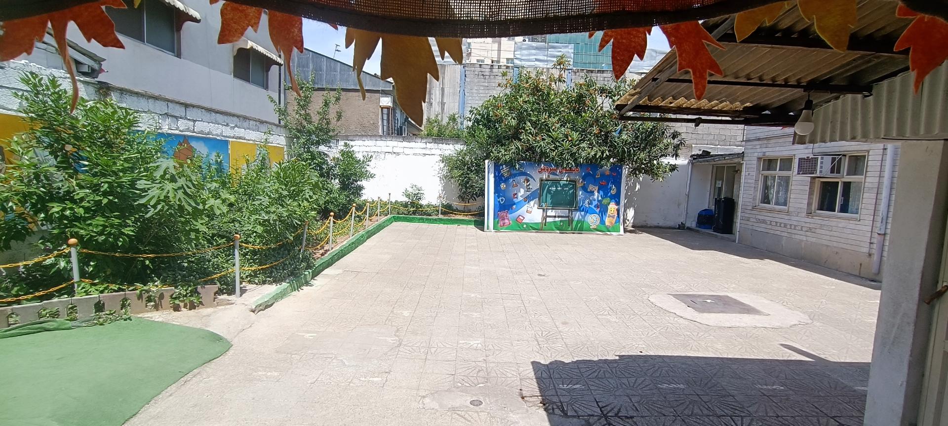 عکس دبستان سروش
