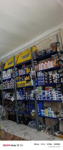 عکس لوازم یدکی و تعمیرگاه گلزمین بامدیریت جاسم