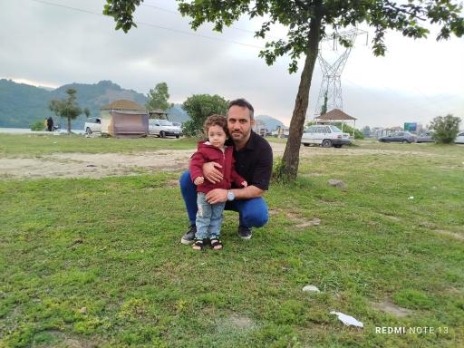 قایق سواری چوبی سنتی تالاب استیل