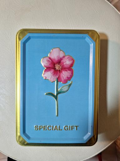   شیرینی مخصوص و سوغات ایرانی فاخر